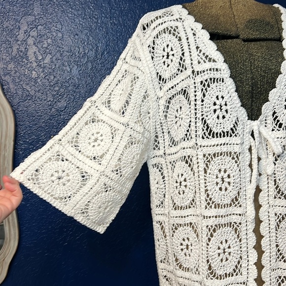 SOLITAIRE WHITE CROCHET GRANNY SQUARE OPEN KNIT CARDIGAN/KIMONO/DUSTER (M) - Picture 4 of 13